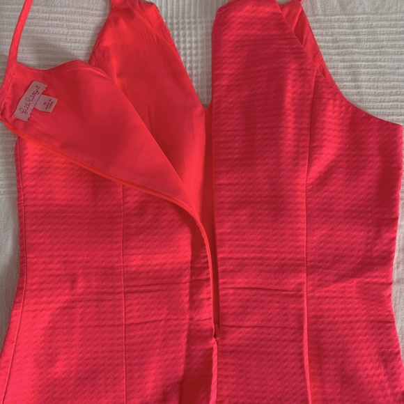 Lilly Pulitzer, 4, only worn once - Picture 2 of 3